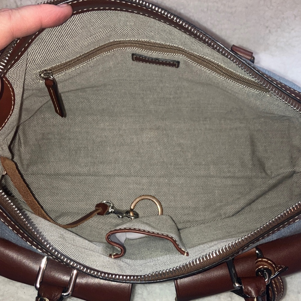 Dooney & Bourke Y2K Denim/Chestnut leather satchel in like new condition - Picture 16 of 16